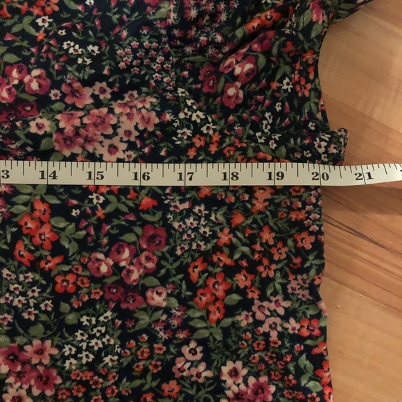 Faith and Joy tee with embellished collar - Picture 5 of 7